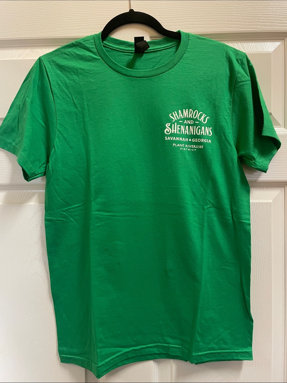 Shamrocks & Shenanigans Green Short-Sleeve Tee S Savannah Georgia Unworn!